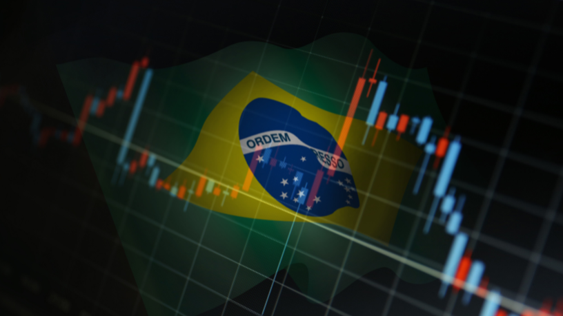 Cicero Viana Filho analisa os efeitos da digitalização total do dinheiro na economia e na sociedade.