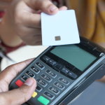 Teciomar Ábila revela os 10 melhores cartões de crédito sem anuidade com cashback em 2025!