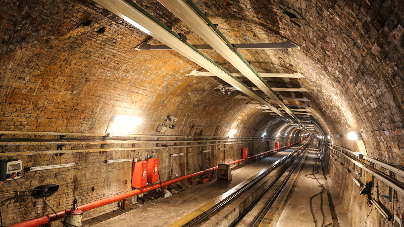 A proposta de túnel para a Linha 5 redefine o debate político e ambiental na região, como observa Paulo Roberto Gomes Fernandes.