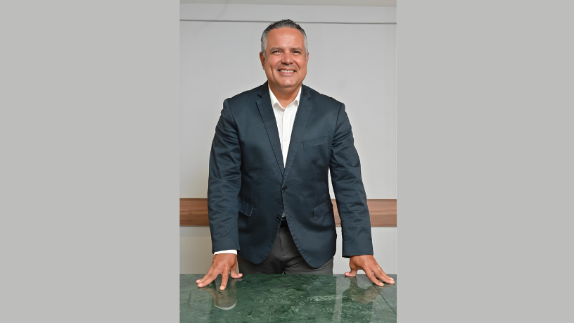 Elmar Juan Passos Varjão Bomfim 